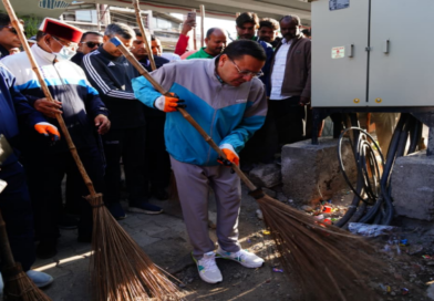 स्वच्छता केवल सरकारी प्रयासों से संभव नहीं है,  जनभागीदारी अत्यंत आवश्यक : सीएम